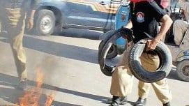 4 nationalist parties cause Sindh to shut down