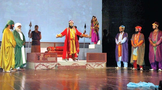 Ajoka emerges from ‘ban’ to steal the show
