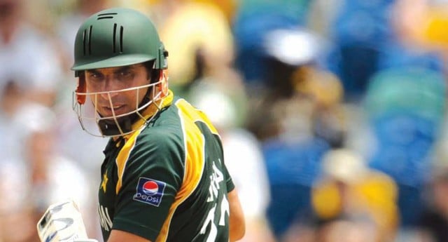 Misbah wants pressure off Pakistan captain Afridi