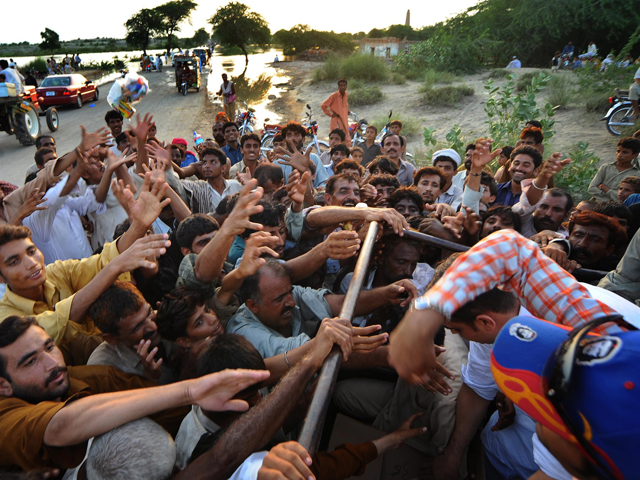 UNICEF arrives with tons of relief supplies for Sindh