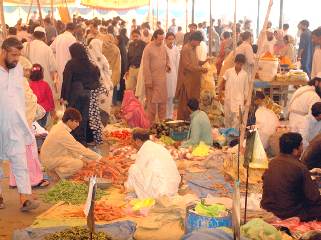 Customers irked at low quality, high prices