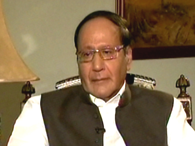 Chaudhrys told to keep separate PML-Q identity