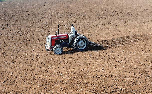 Agriculture equipment makers reject sales tax