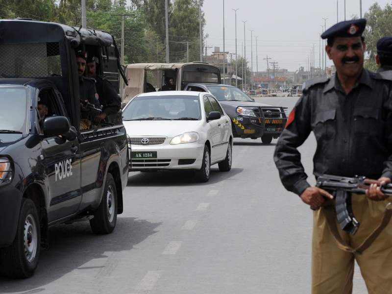 Security control: Thirty suspected policemen taken off duty