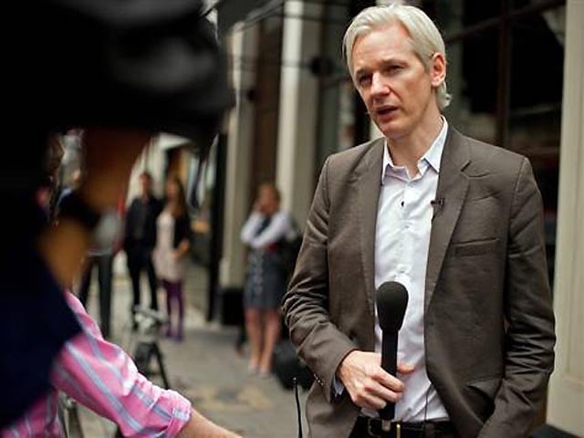 UK court agrees Assange extradition to Sweden