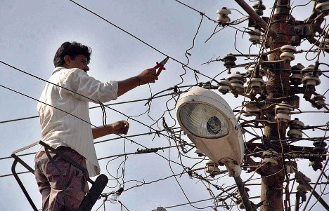 KESC sacking: Wrong time for the right decision