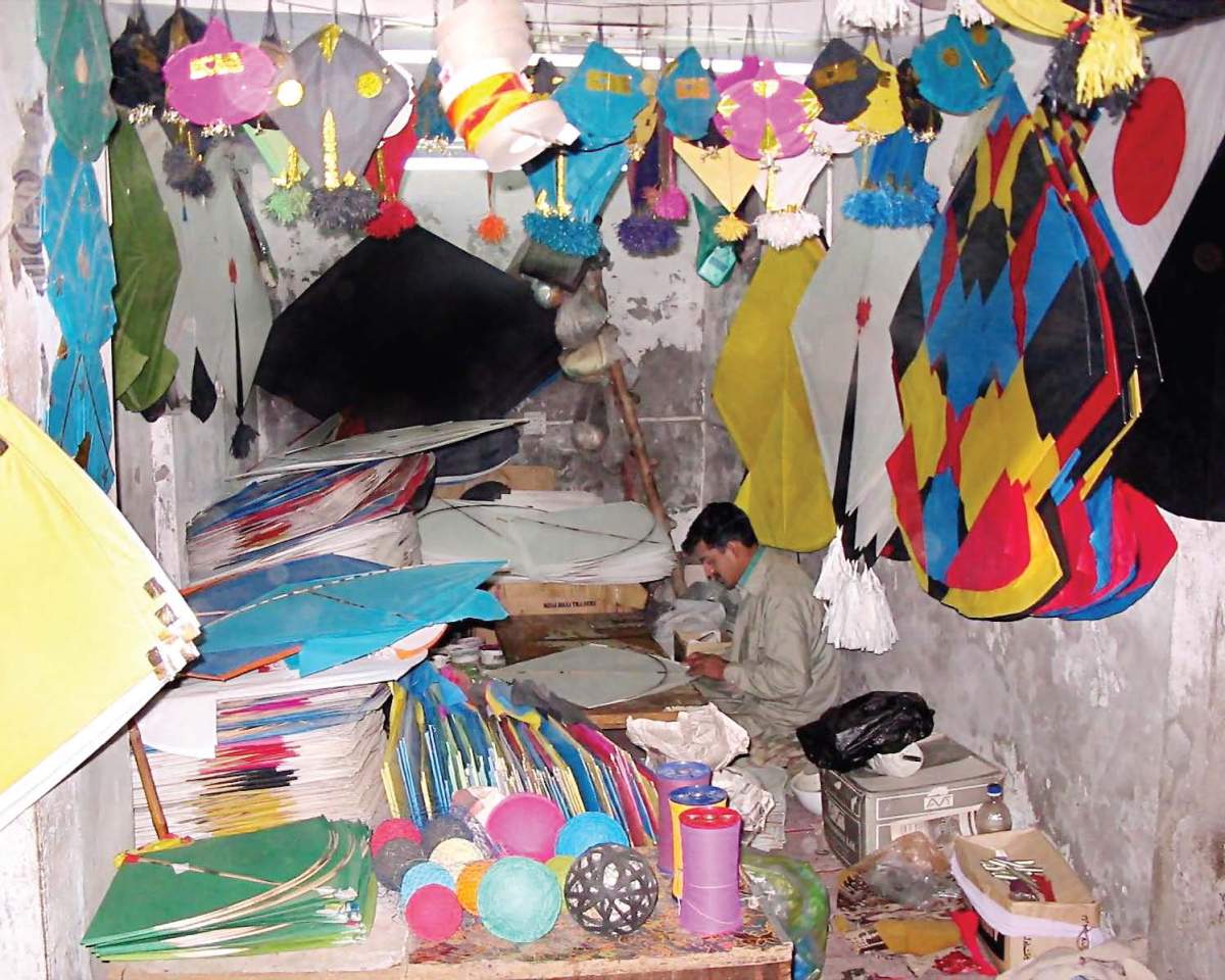 Punjab keeps firm grip on Basant strings