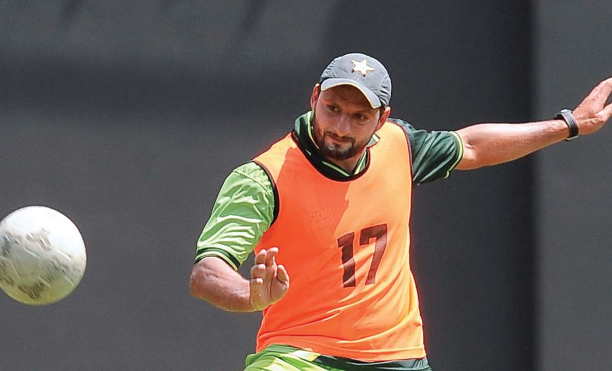 Tendulkar will have to wait: Afridi
