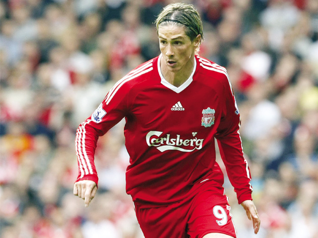 Torres makes record Chelsea move