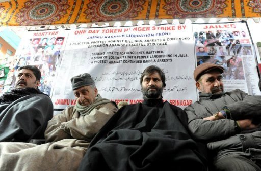 Separatist leader stages fast in Kashmir