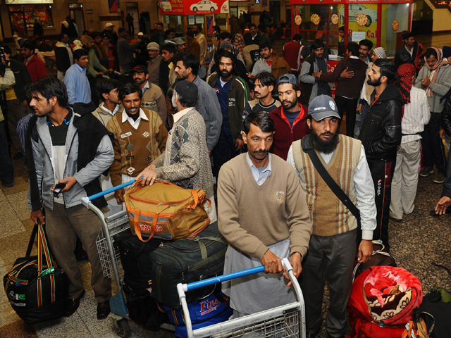Around 20,000 Pakistanis stranded in Libya