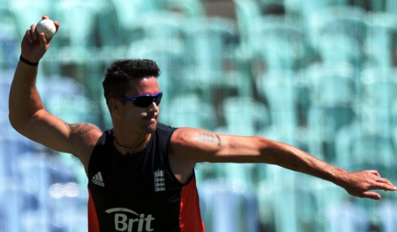 England’s Pietersen to have hernia op after WC
