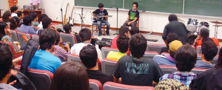 LUMS: 700 register for Olympiad 2011