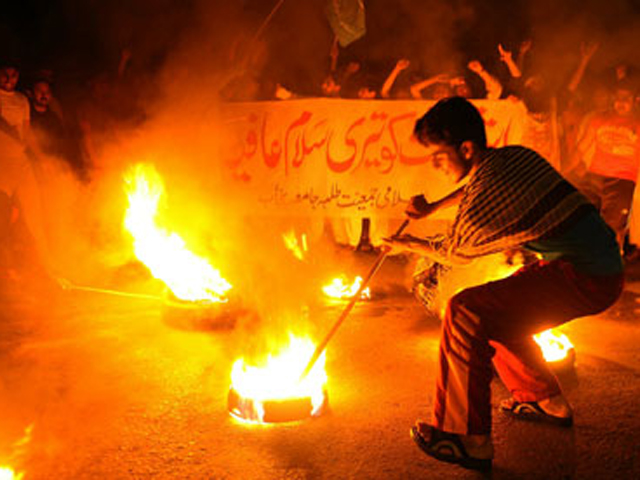 10 troublesome traits of the average Pakistani