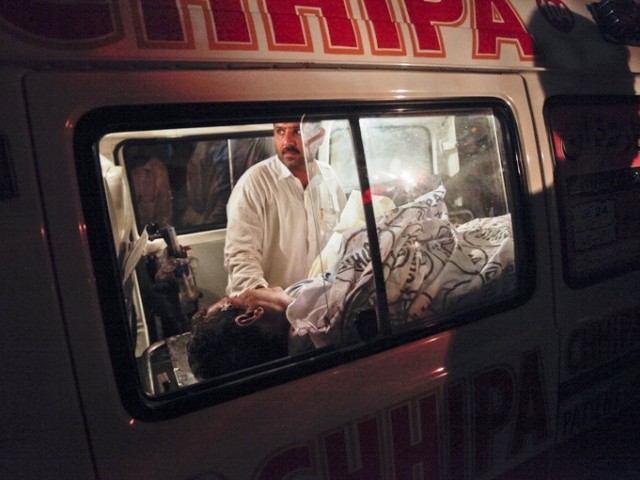 Road crashes leave 17 dead
