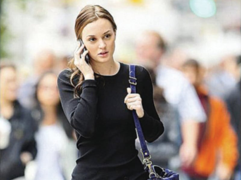 Leighton Meester sues mother