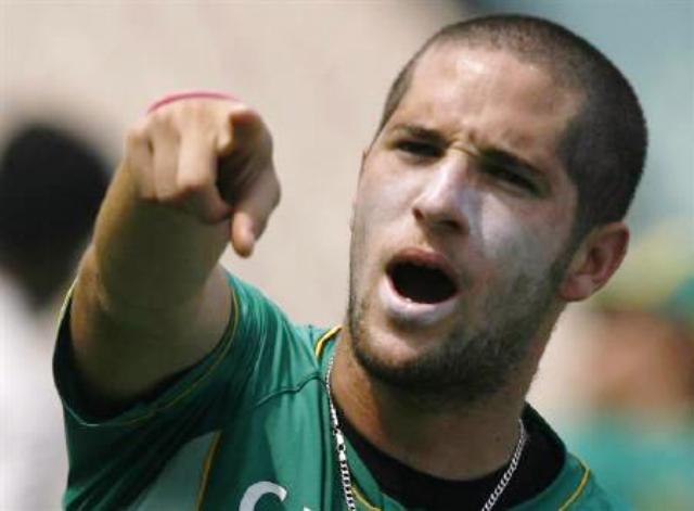 S.African bowler Wayne Parnell converts to Islam
