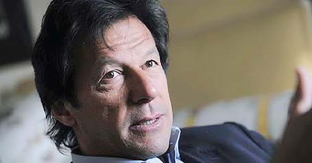 Govt might not complete its term: Imran