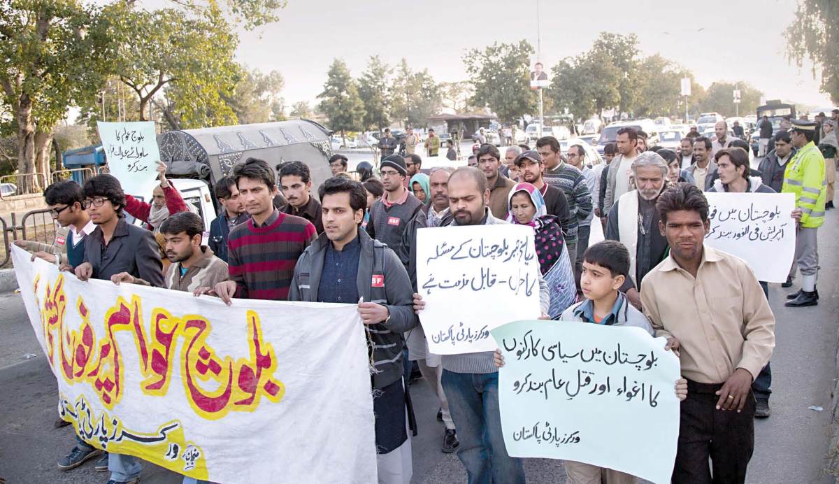 Expressing solidarity: Resolve issues through dialogue, not bullets