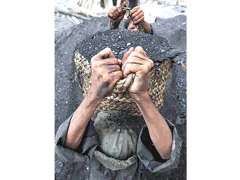 Poisonous gas kills four coalminers in Loralai