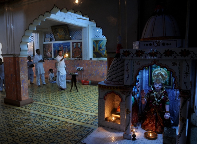 Insecure minorities: Pakistani Hindus seek safety in India