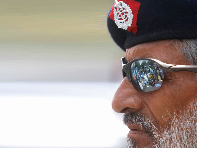 Making amends: Raisani brothers apologise to policemen
