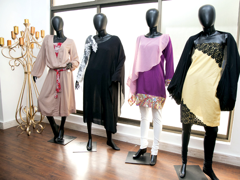 Exhibition: Look trendy without going broke