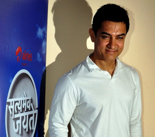 Maharashtra seeks Aamir’s support for girl child