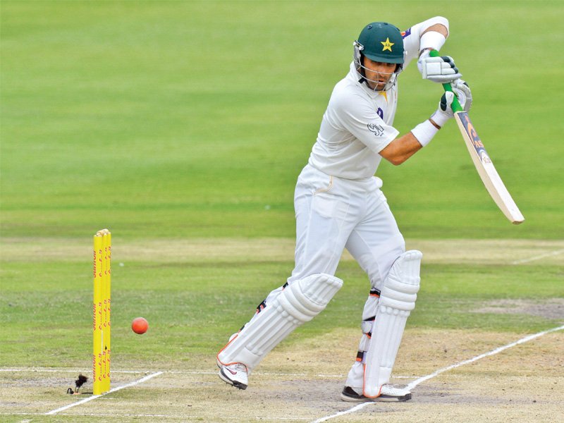 Misbah, along with Shafiq, determinedly played the day out after the four top-order batsmen fell in quick succession after scoring just 82. PHOTO: AFP