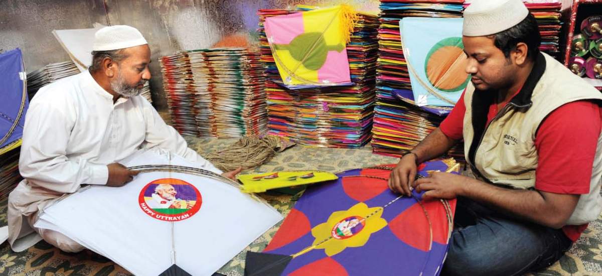Kite enthusiasts flout ban ahead of Basant