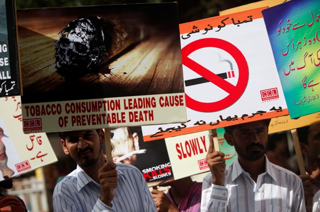 A dire need to end teen smoking