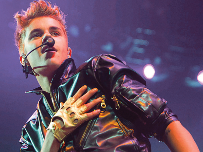 The 19-year-old halted his show for the azaan and left the audience shocked and delighted at the same time. PHOTO: FILE