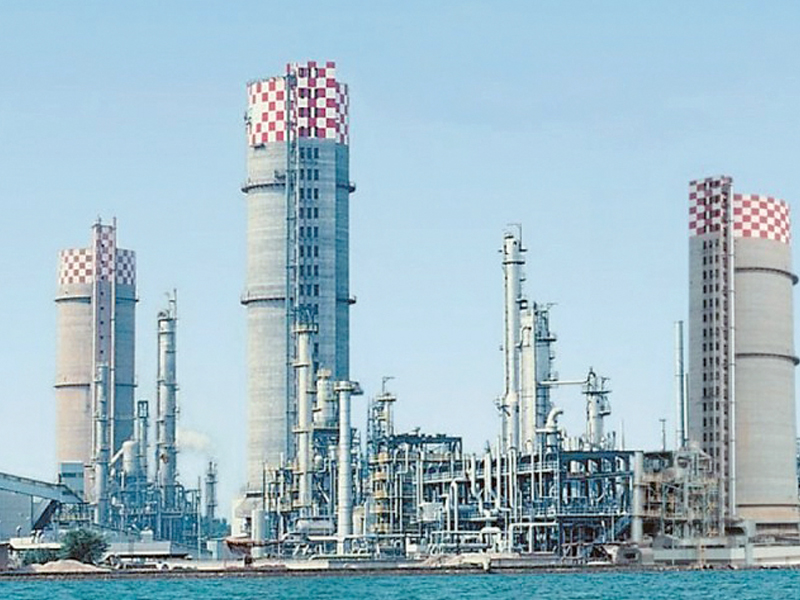 The past govt had allocated gas directly from fields to four fertiliser plants, including Engro, Dawood Hercules, Pakarab Fertilizers and Agritech without a bidding process. PHOTO: FILE