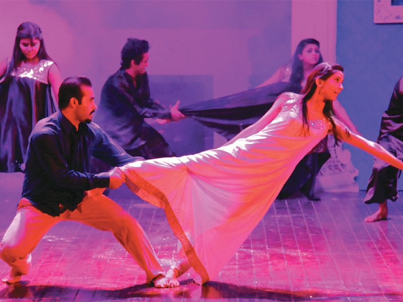 The play by Raheel Khan Lodhi fails miserably in exciting the audience who was looking for an interesting theatre experience. DESIGN: SAMRA AAMIR
