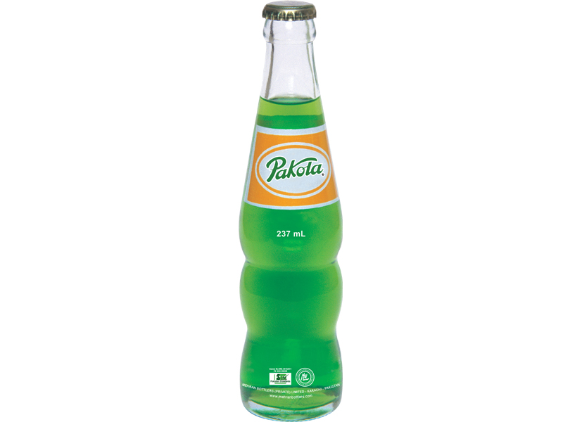 Retail and wholesale shops have started to feel shortage of Pakola, which usually sees growth in sales during in the month of Ramazan.