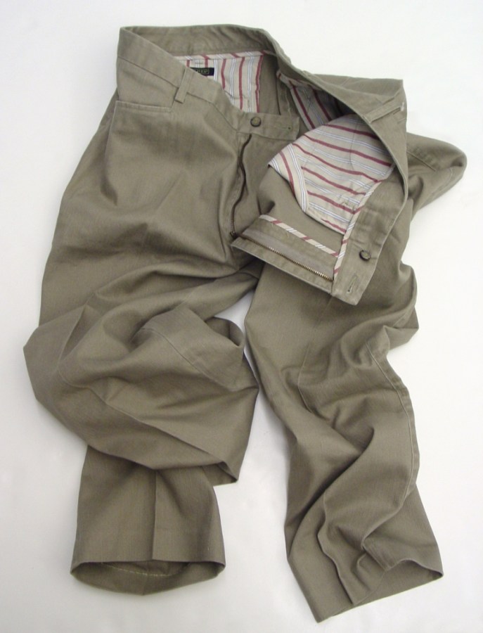 Loose baggy pants foil Florida church robbery suspect's getaway. PHOTO: FILE