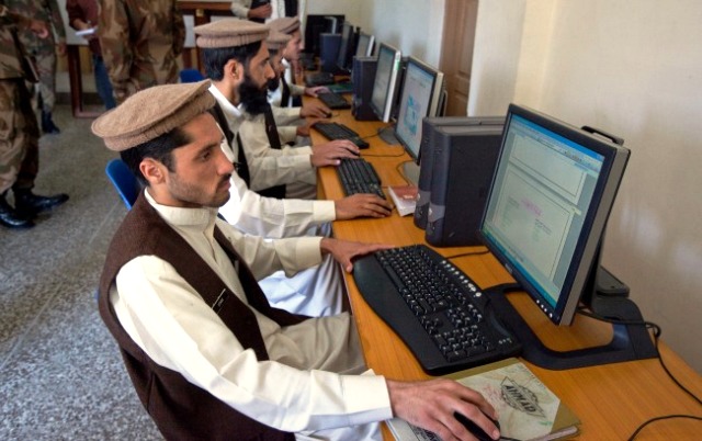 Can’t afford to go to Stanford or Yale? Don’t worry, the internet will take you there!