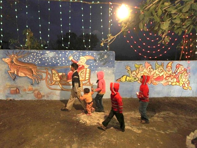 I am a Muslim who celebrates Christmas – and you should too