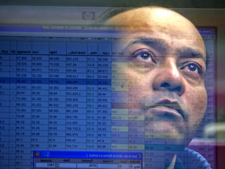 Trade volumes rose to 179 million shares compared to Tuesday’s tally of 177 million shares. PHOTO: FILE