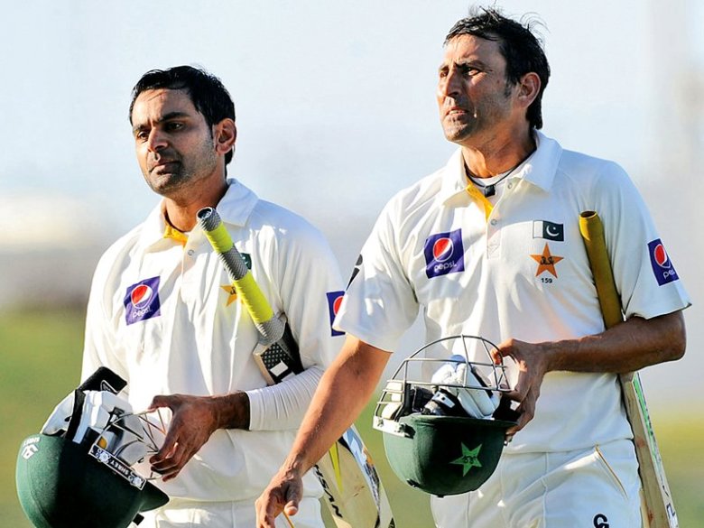 Mohammad Hafeez and Younus Khan ensured Pakistan bat out the final day with ease to secure a draw in Abu Dhabi. PHOTO AFP