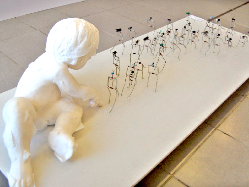 A sculpture at the ILF art exhibit. PHOTO: MUHAMMAD JAVAID/ EXPRESS