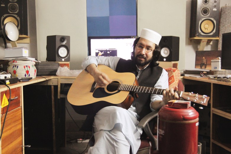 Rahim’s original composition, Afsoos, an adaptation of Ahmed Faraz’s work, was something that blew everyone away.  PHOTO: TOOBA MASOOD/EXPRESS