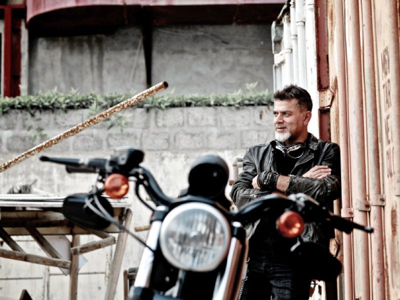 As a company dealing with advertisment production, Shiny Toy Guns is a shift to another direction for owner Asadul Haq, but he doesn’t seem fazed by the change. PHOTO: PUBLICITY