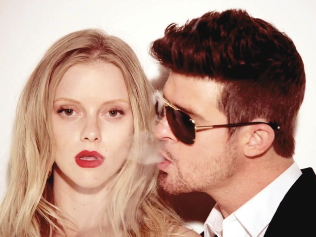 #AskThicke crossed all Blurred Lines