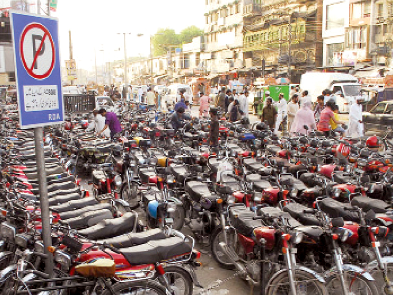 Inaction: Pindi administration helpless before encroachers in markets