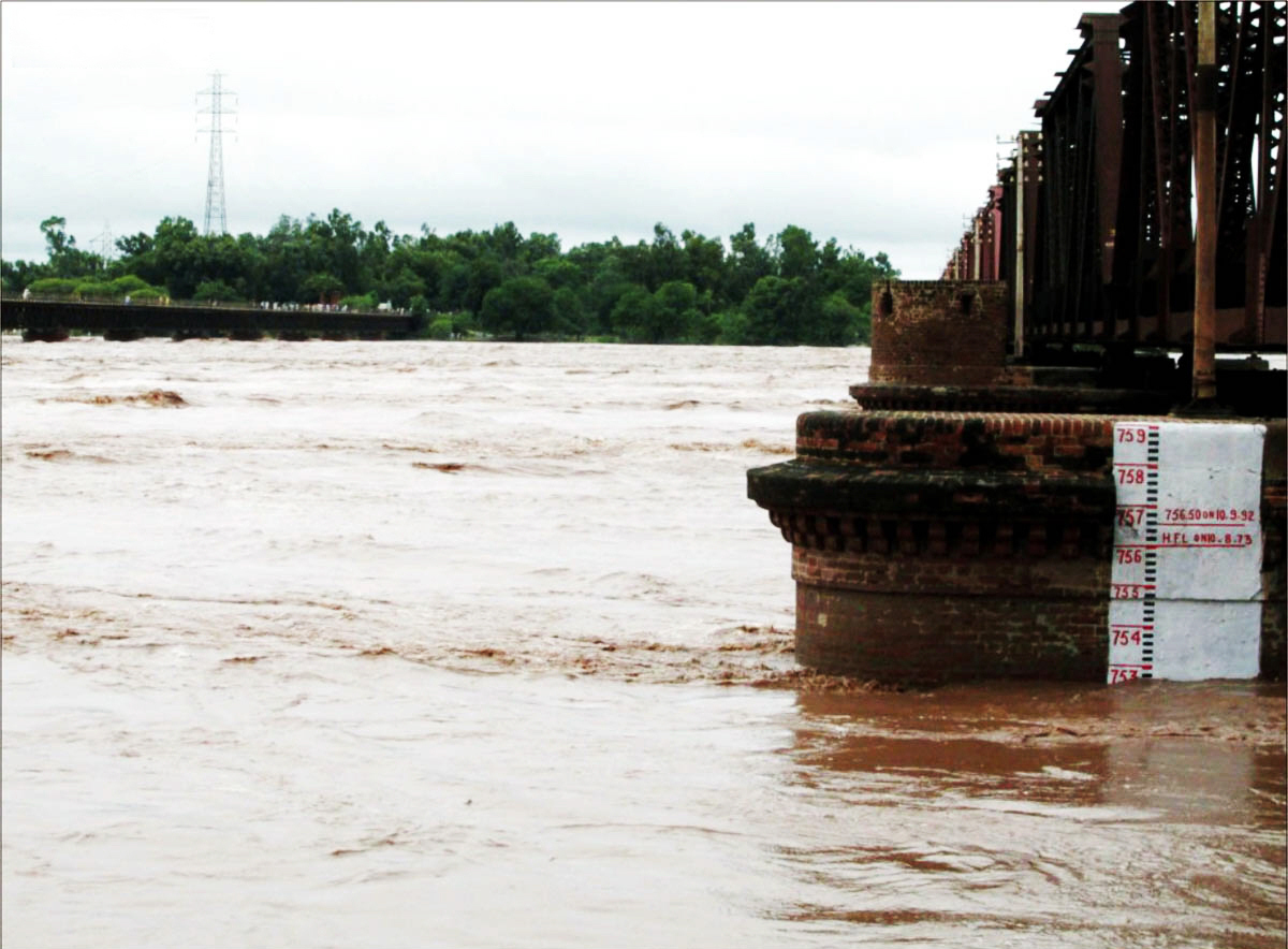 Forgotten: Flood victims feel abandoned by govt