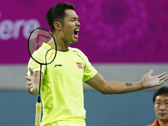 ‘Super Dan’ takes gold in all-Chinese finale