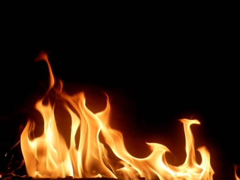 Two children, mother perish in lantern fire