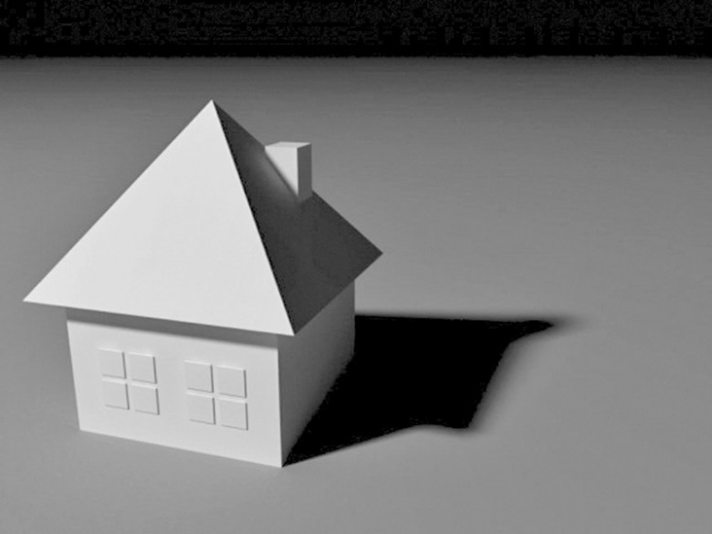 Debate: Is mortgage refinancing a bad idea?