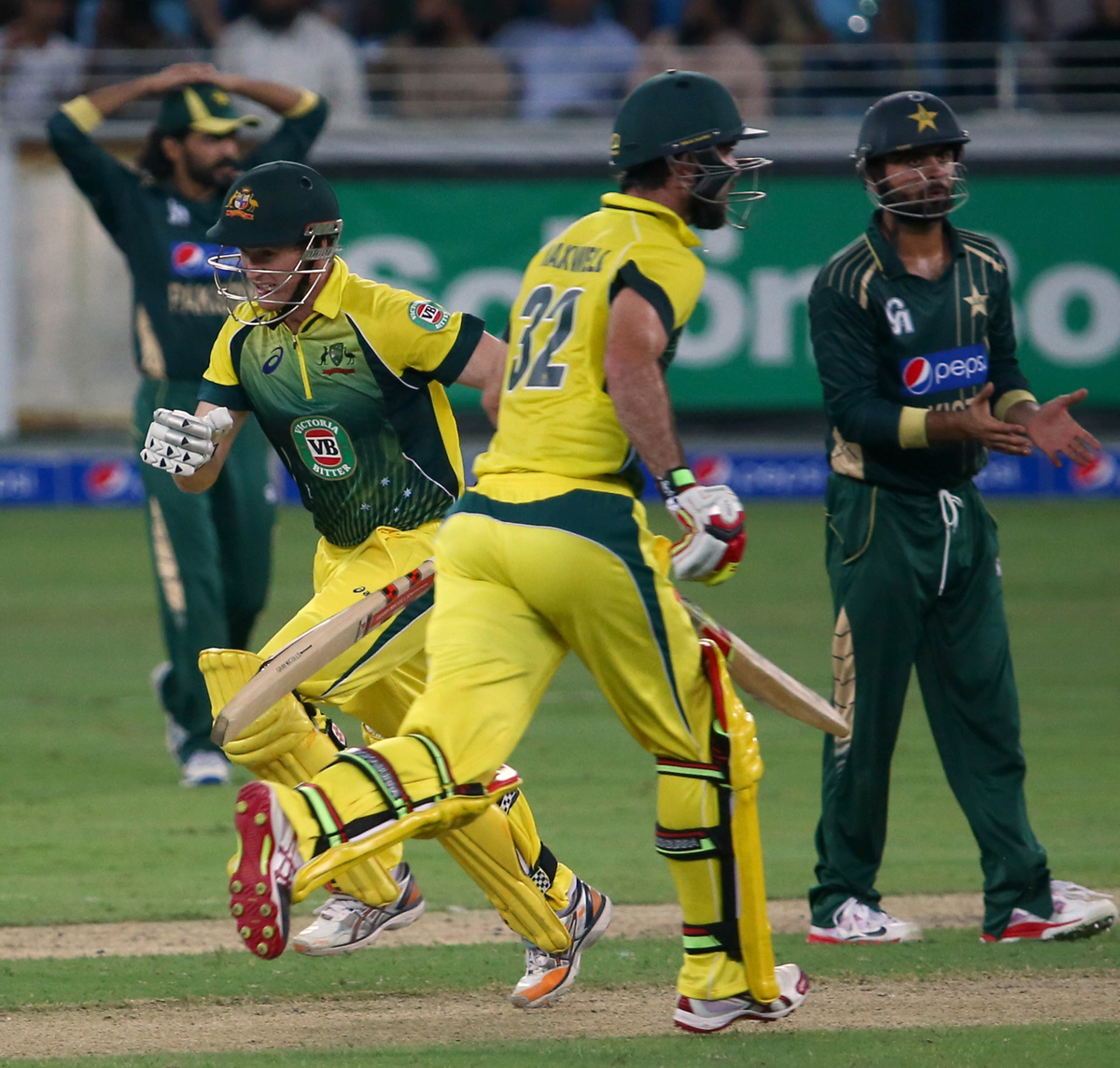 Maxwell leads Australia to ODI series win